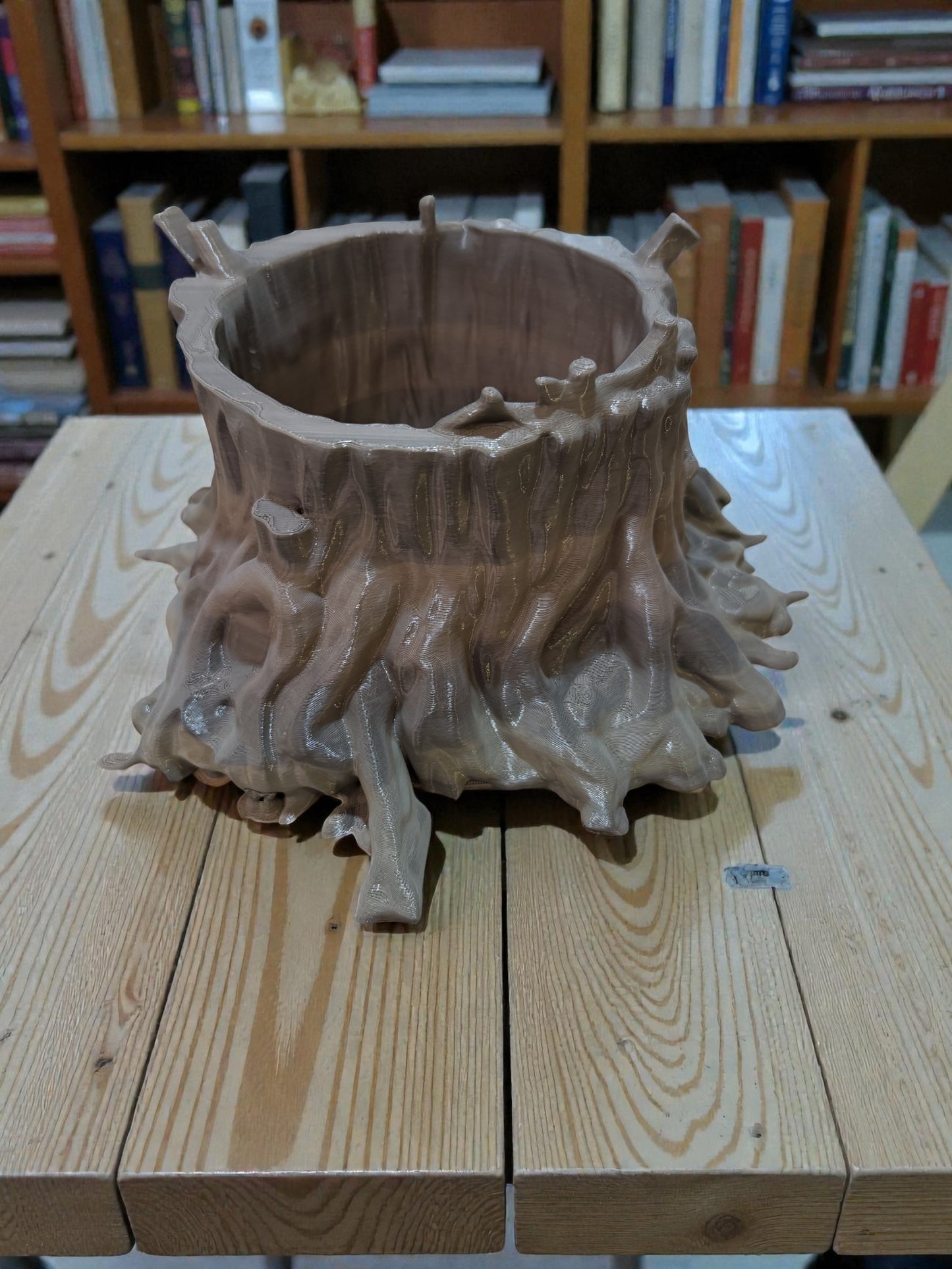 Petrified Stump Planter - PLT4